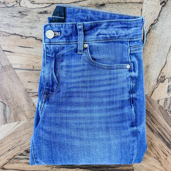 White House Black Market, Mid Rise Girlfriend Everyday Soft Jeans-Women's Size 2 - Picture 10 of 10